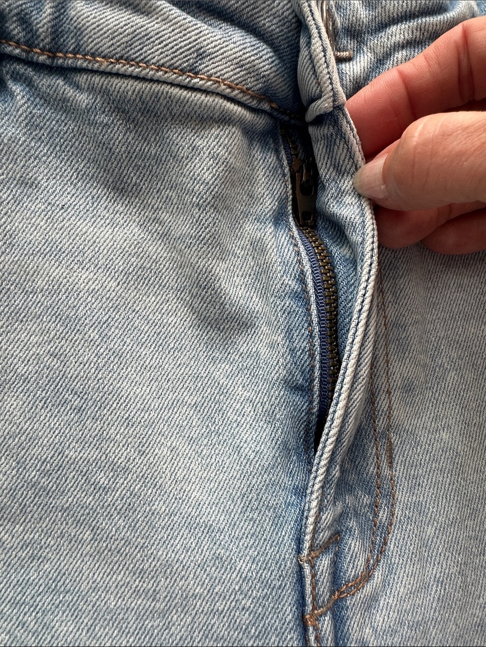 Celebrity Pink Faded Light Blue Denim Shorts - Picture 5 of 6